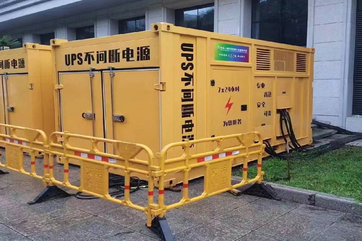 赤坎发电机租赁施工现场